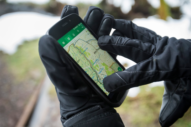 Illustration for article titled Land Rover Has A Smartphone Now For Your Extreme Outdoor #Brand Life